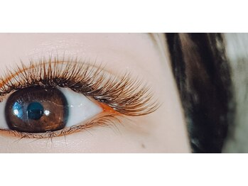 ニュイ(nui.)/フラット+カラー(ブラウン)