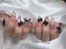 リサ(Risa)/長さ出しつけ放題デザイン