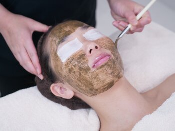 パルファンカルム 駅西本町店の写真/日帰りハーブ登場【NMN×ヒト幹細胞×育成光線の最先端ハーブ】痛み・皮むけは最小限！細胞レベルで活性化