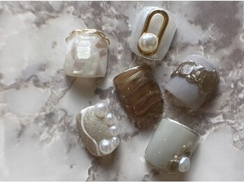 フットネイル　担当：粥川