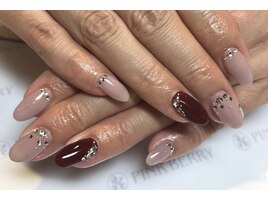 ～ボルドー×グレージュネイル～