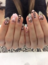 ネイルサロン ティプレシャス(T Precious)/ピンクの小悪魔ネイル♪