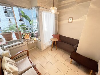 ルルフロル 銀座(LuLu-FLOR)/広々とした店内