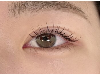 ステラ(stella)の写真/《まつ毛パーマ》すっぴんからナチュラルメイクまで。日常に溶け込む上質な目元へ