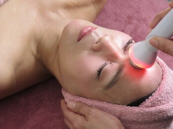 エンジェルズタッチ(Angel's Touch)/マイクロカレントフェイシャル♪