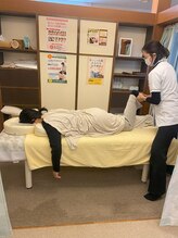 子育てママの整体サロン/施術の様子