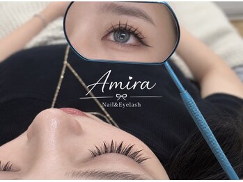 アミーラ(Amira)の写真/繊細な束感でつくる、抜け感のある美しい目元。