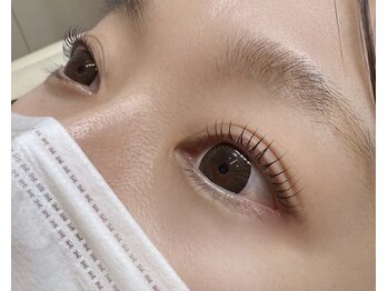 アトリエバンビ(atelier Bambi)/ラッシュリフト・まつげパーマ＊