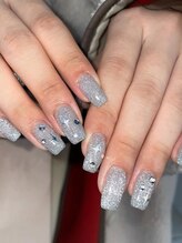 ロミー(Rommy)/キラキラフラッシュネイル