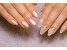 トイロ(toiro)の雰囲気(人気のマグネットネイル♪)