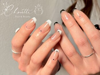 シュエット(Chouette)/フレンチネイル
