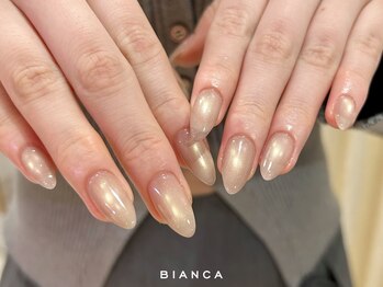 ビアンカ 栄店(Bianca)の写真/《シンプルが得意なサロン☆》ベイビーブーマーが人気☆オフィスネイルのご相談大歓迎【チタネイル導入店】