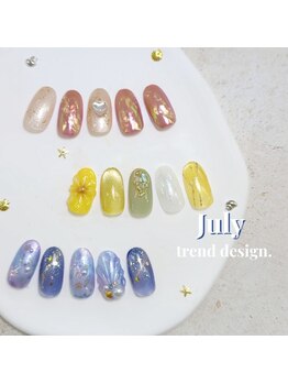 ネイルサロンアンテリジャン 大宮(Antellijan)の写真/迷ったらコレ!!SNSで話題の最新デザイン◎【毎月替わるトレンドデザイン¥7880】大人の指先に彩りを
