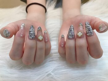 エスフィーネイルサロン ブリーユ(Esfy nailsalon Brille)/