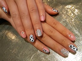 ダルメシアンネイル