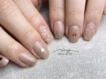 アイヴィー(IVY)/キルティングネイル