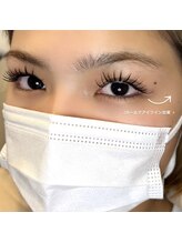 ライル(RILE)/タレ目デザイン