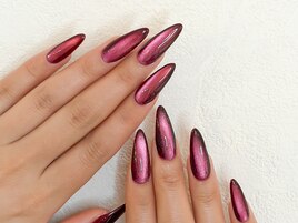 ワインレッドマグネットネイル