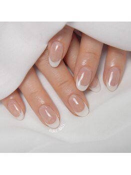 瑠璃(RURI)/フレンチネイル