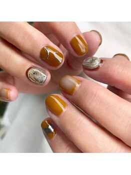 ショートネイル