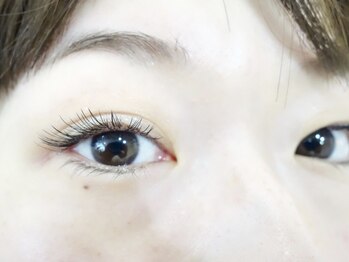 アソート(asot)/Jカールでスッとしたまつげに♪