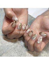 ネイルサロン R/スタイリングコース