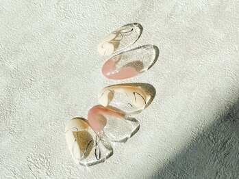 ブレスネイル(brace Nail)/変形フレンチ