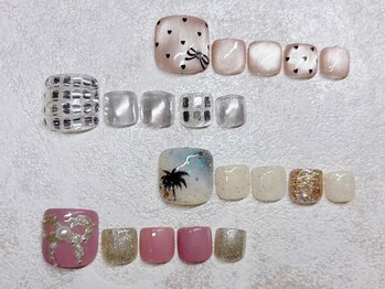 ジル 荒江店(JilL)の写真/足先からもあなたの個性を輝かせて♪コーデに合わせたフットネイルは見ているだけで心躍る☆