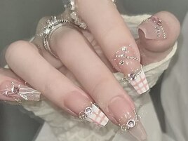 【チェックネイル】