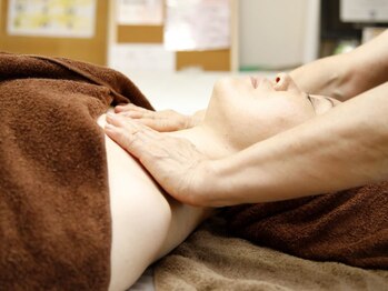 ユンヌフレーズ(unefraise)/フェイシャルトリートメント