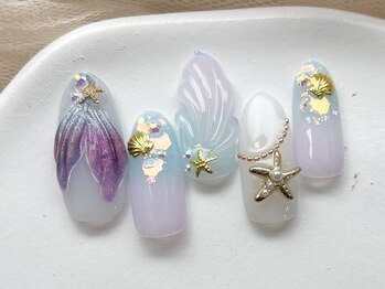 人魚のしっぽネイル/8000円