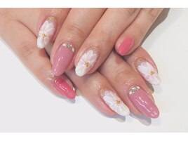 花びらネイル