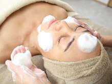 メイン(main)の雰囲気（丁寧な洗顔からスタート）