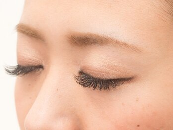 カラーズ(colors)/上まつげ付け放題