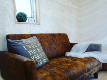 ベーシック アンバー(BASIC×AMBER)/カウンセリングROOM