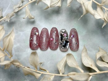 ブリスフルハピネス(Blissful happiness)/定額ネイル(Design)秋冬ver.