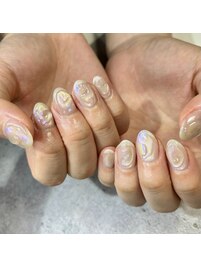 うるうるちゅるんネイル
