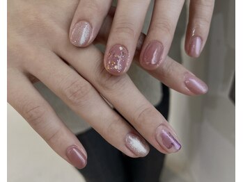 ハンドワークネイル(handworknail)/抜け感のあるニュアンスネイル