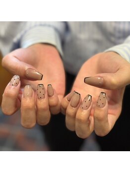 エイティスト(8ist)/スキニーフレンチ[新宿/新宿駅]