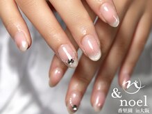 ノエル(Noel)/チークマグネットネイル