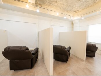 ニュイ 学芸大学店(nuit)/半個室リクライニングソファー♪