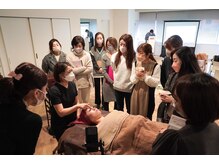 マシェリ(ma-che'rie)/ハンド技術普及活動スクール併設