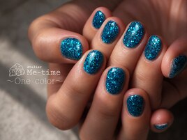 One color
