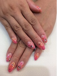 夏　リゾート　お花ネイル