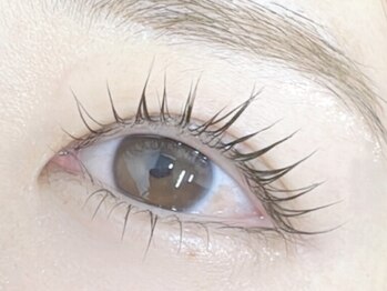 ルースグラシアス(Luz GRACIAS)/まつげパーマ/束感/ナチュラル