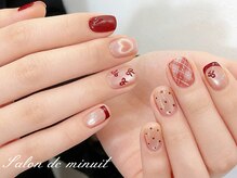 サロン ド ミニュイ(Salon de Minuit)/やさしい雰囲気ネイル