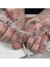 パリスネイル(Paris nail)/キャラクター
