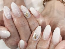 トレボー 桜ヶ丘店/White水面アート