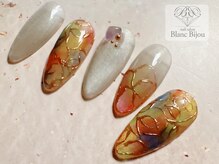 ブランビジュー(Blanc Bijou)/ステンドネイル