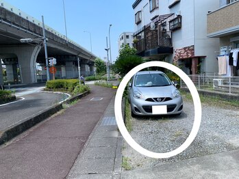 にこにこ堂/駐車場2